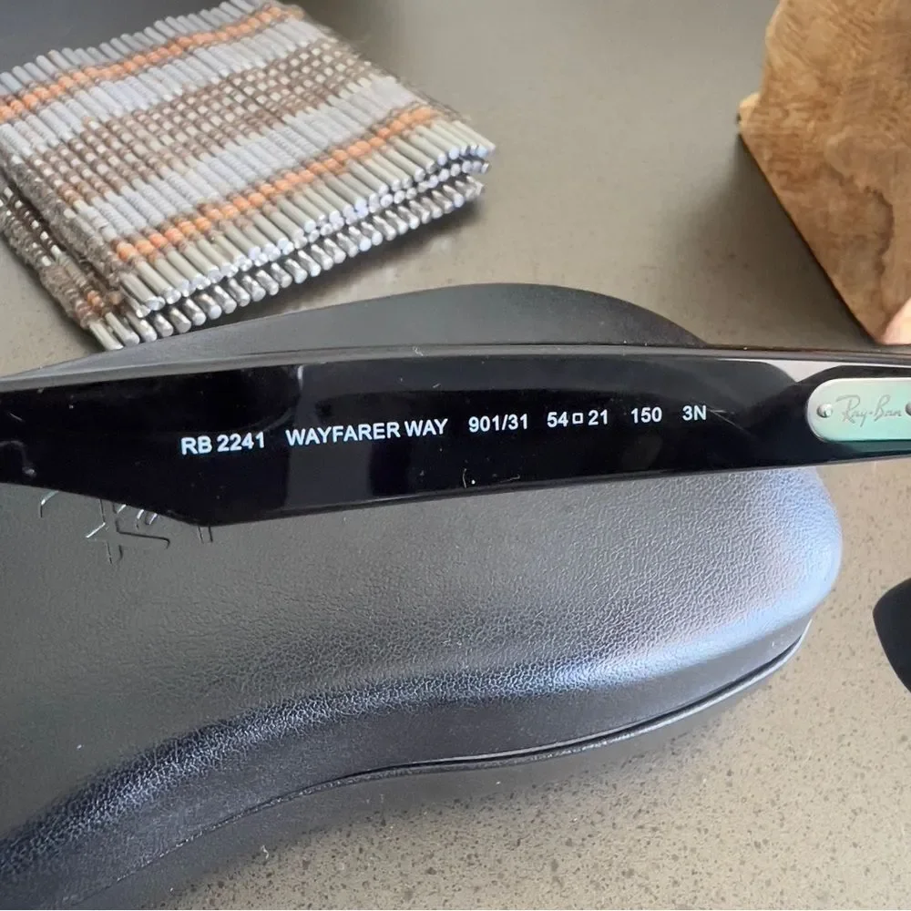 RAY- BAN Wayfarer Way RB 2241 Sunglasses Green Lenses Polished Black - Picture 6 of 8